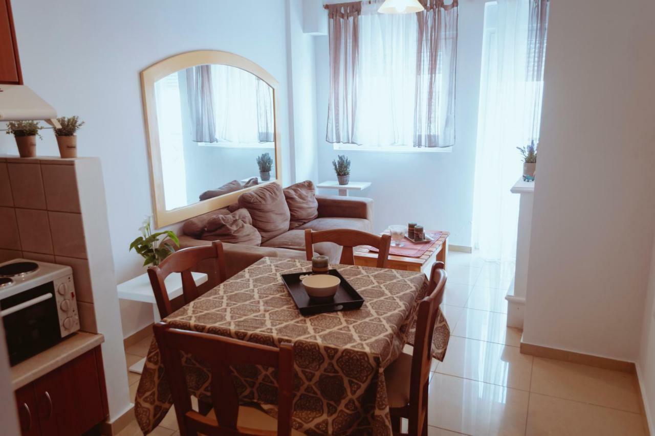 Апартаменти Sun Βy Τhe Sea 100M From The Beach Айя-Пелагія Екстер'єр фото